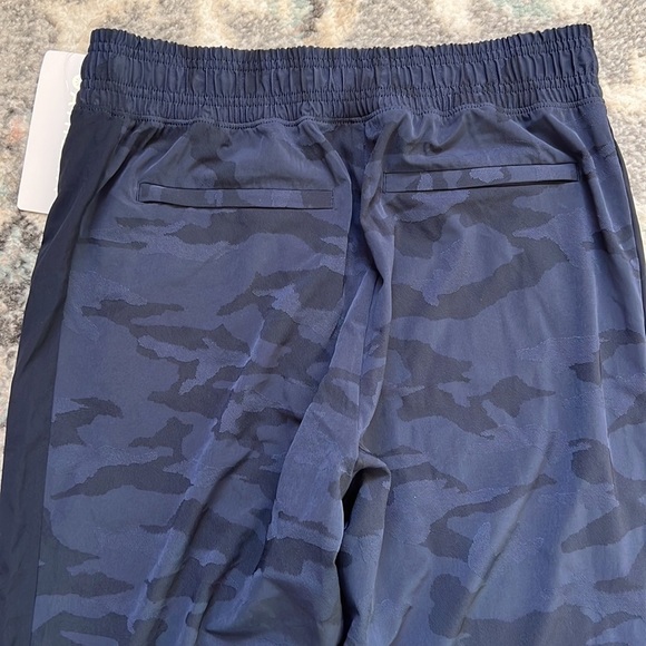 Athleta Brooklyn Textured Camo Joggers - Picture 7 of 10